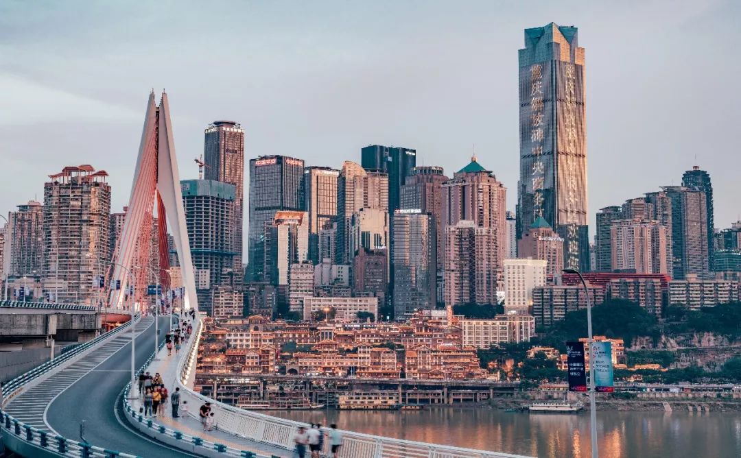 漫步重庆巷弄,探寻隐藏的市井风情——特色小店之旅