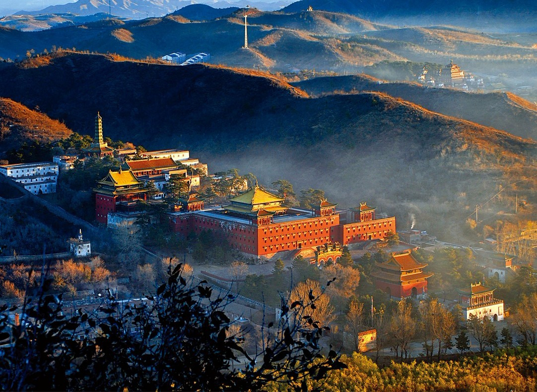 承德，北国明珠的历史与现代交响